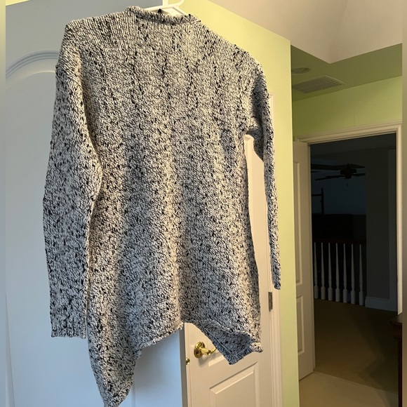 Oversized sweater - Picture 2 of 3